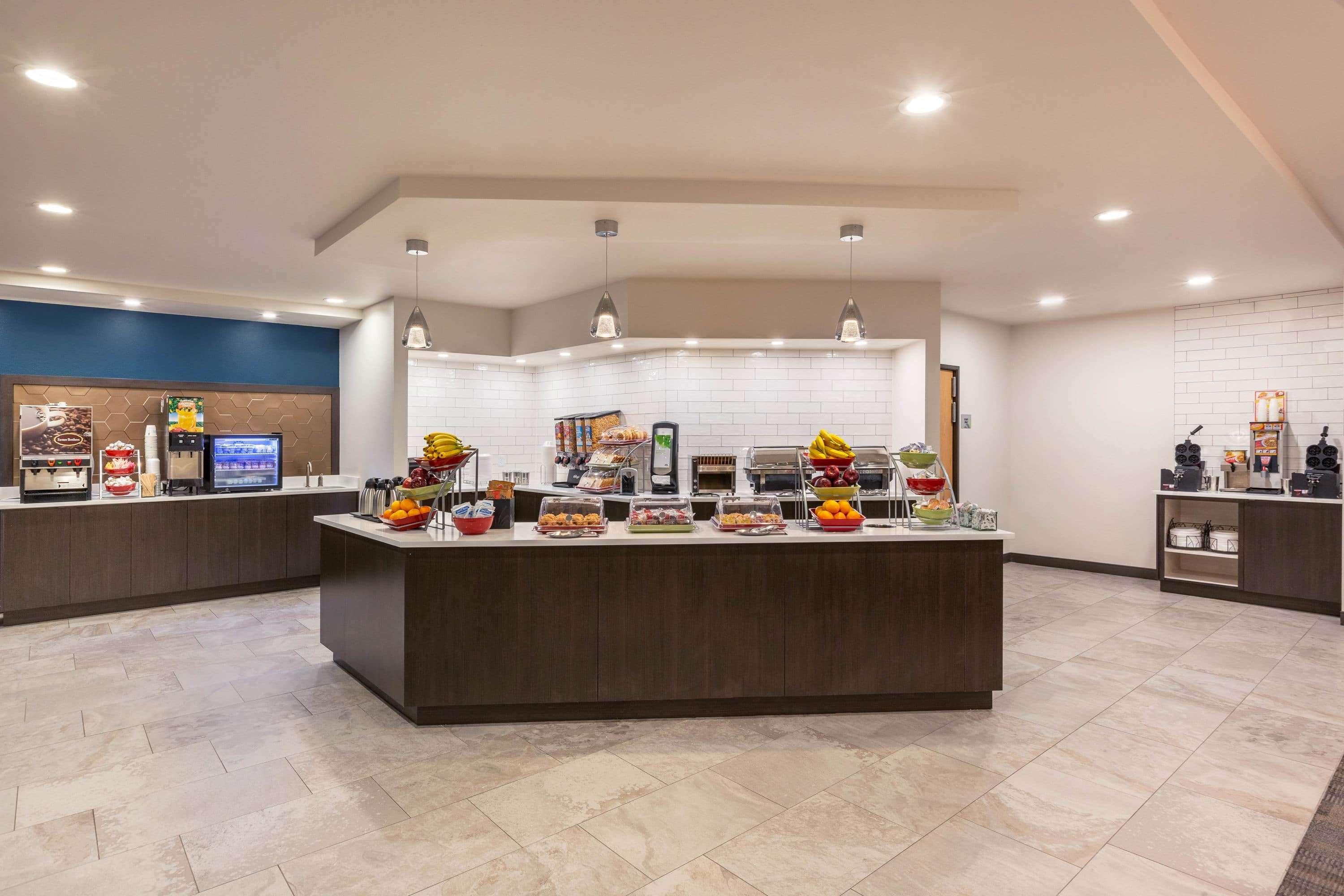 Hotel Wingate By Wyndham Wisconsin Dells Waterpark à Lake Delton Extérieur photo